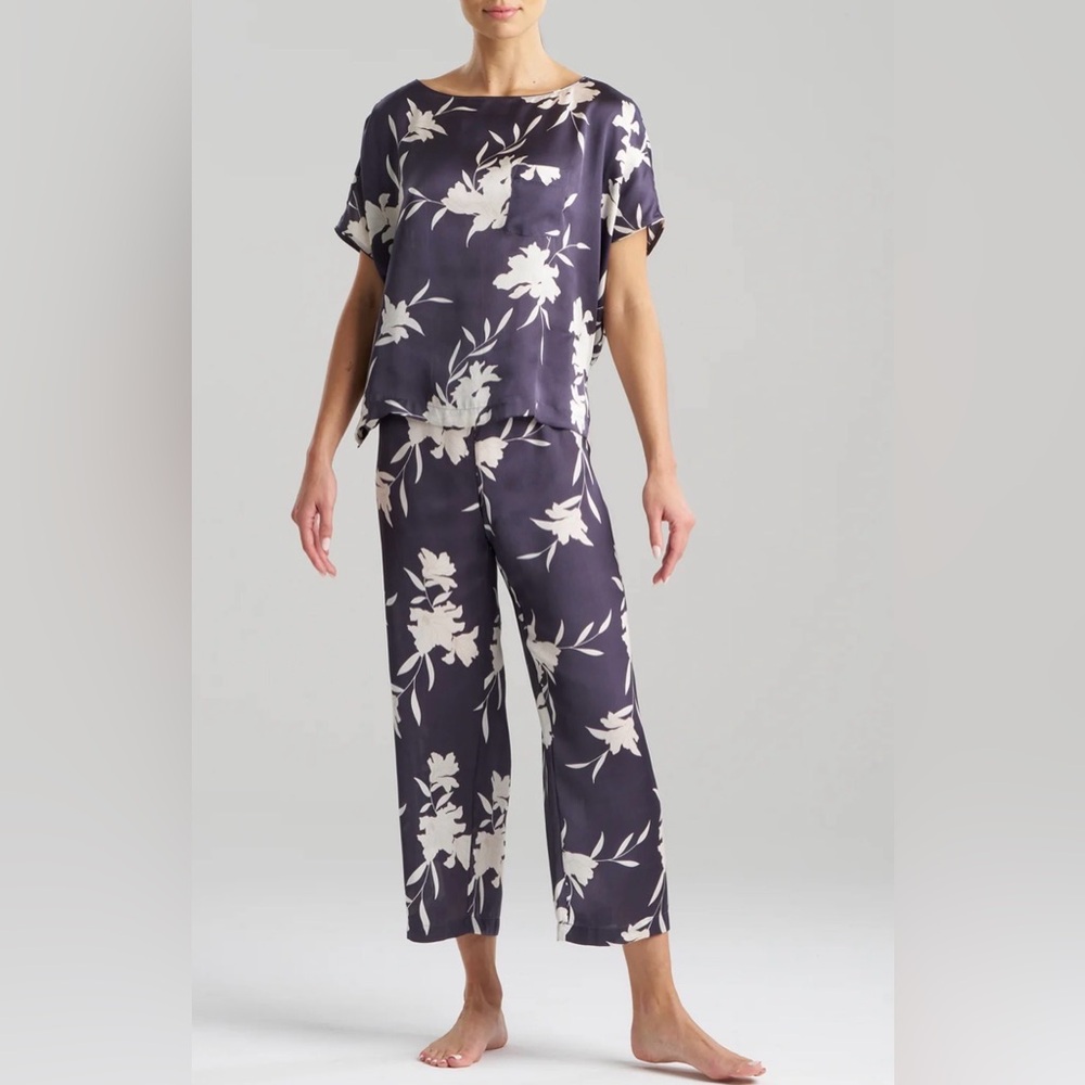 Natori Edit 2 Piece Lily Printed Satin Pajama Set